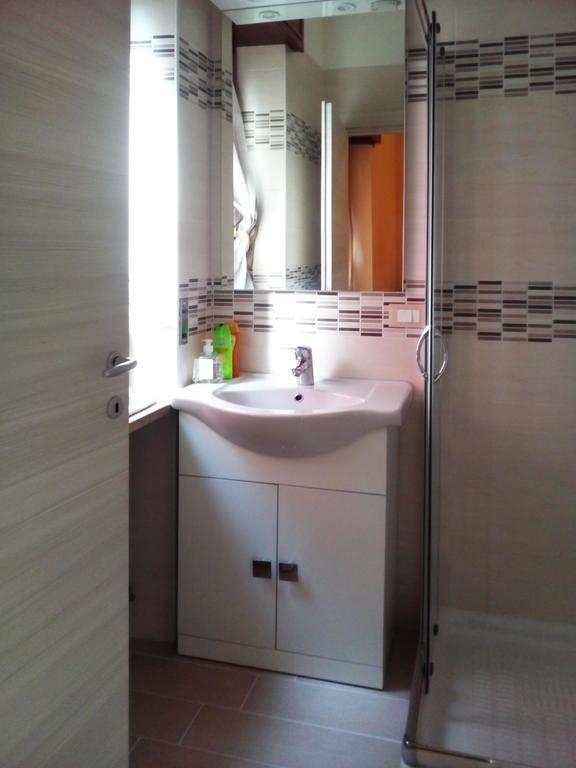 B&B Anna Fiera Verona Bagian luar foto